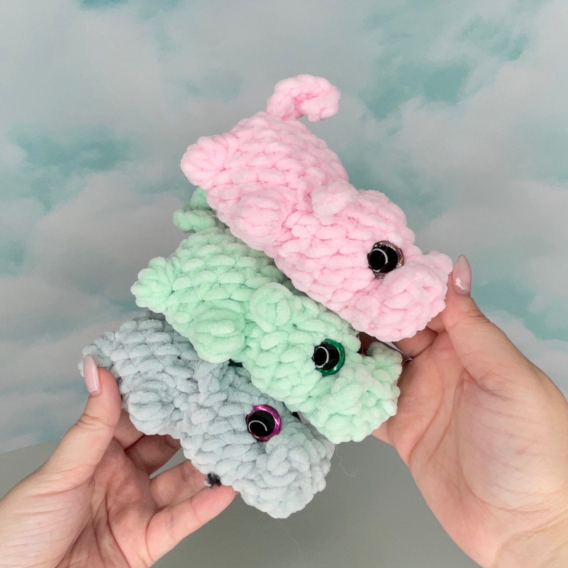 Digital Crochet Pattern Baby Hilda the Hippo- No Sew- Crochet Hippo